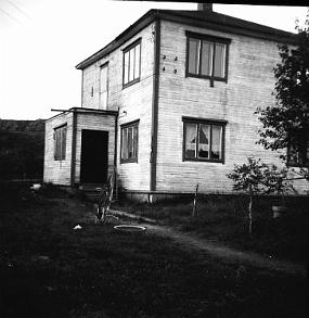 06 Vårt gamle hus på Myrvang, Jakobsnes.