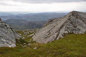 Oeretopp6 Fjellparti like ved toppen.